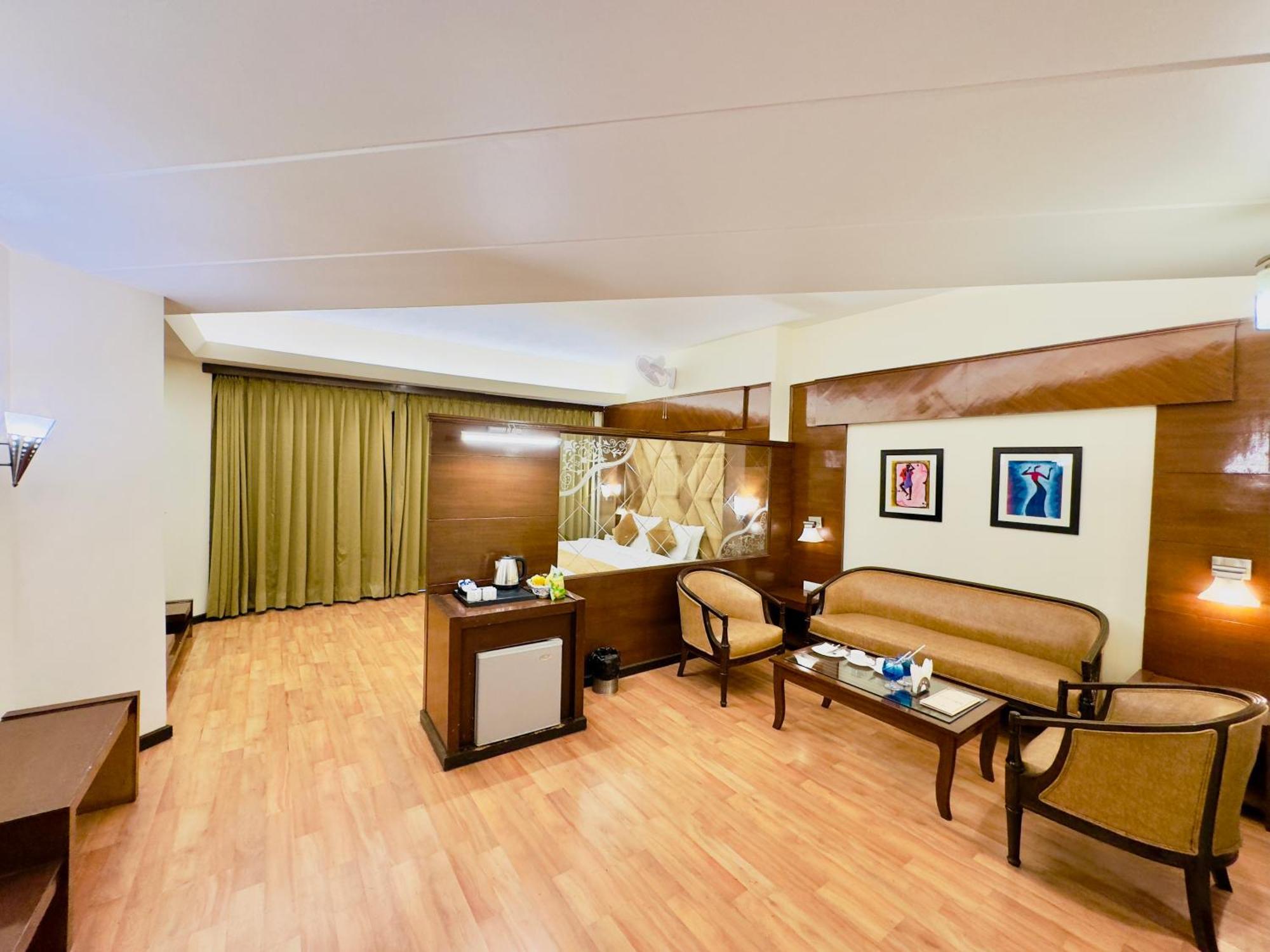 River Grand View And - A River Side Hotel Manali (Himachal Pradesh)