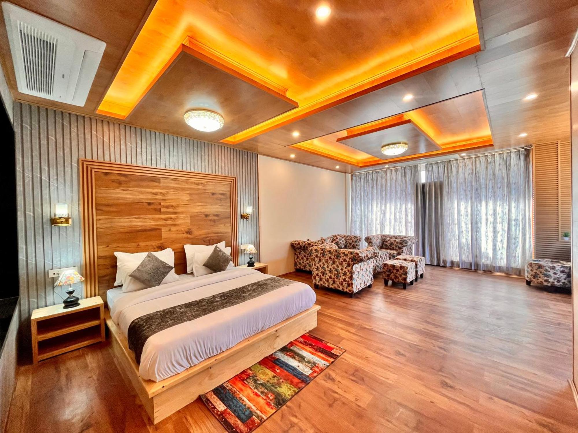 Hotel Rockland Cottage, - Centrally Heated & Air Cooled Premium Manali (Himachal Pradesh)