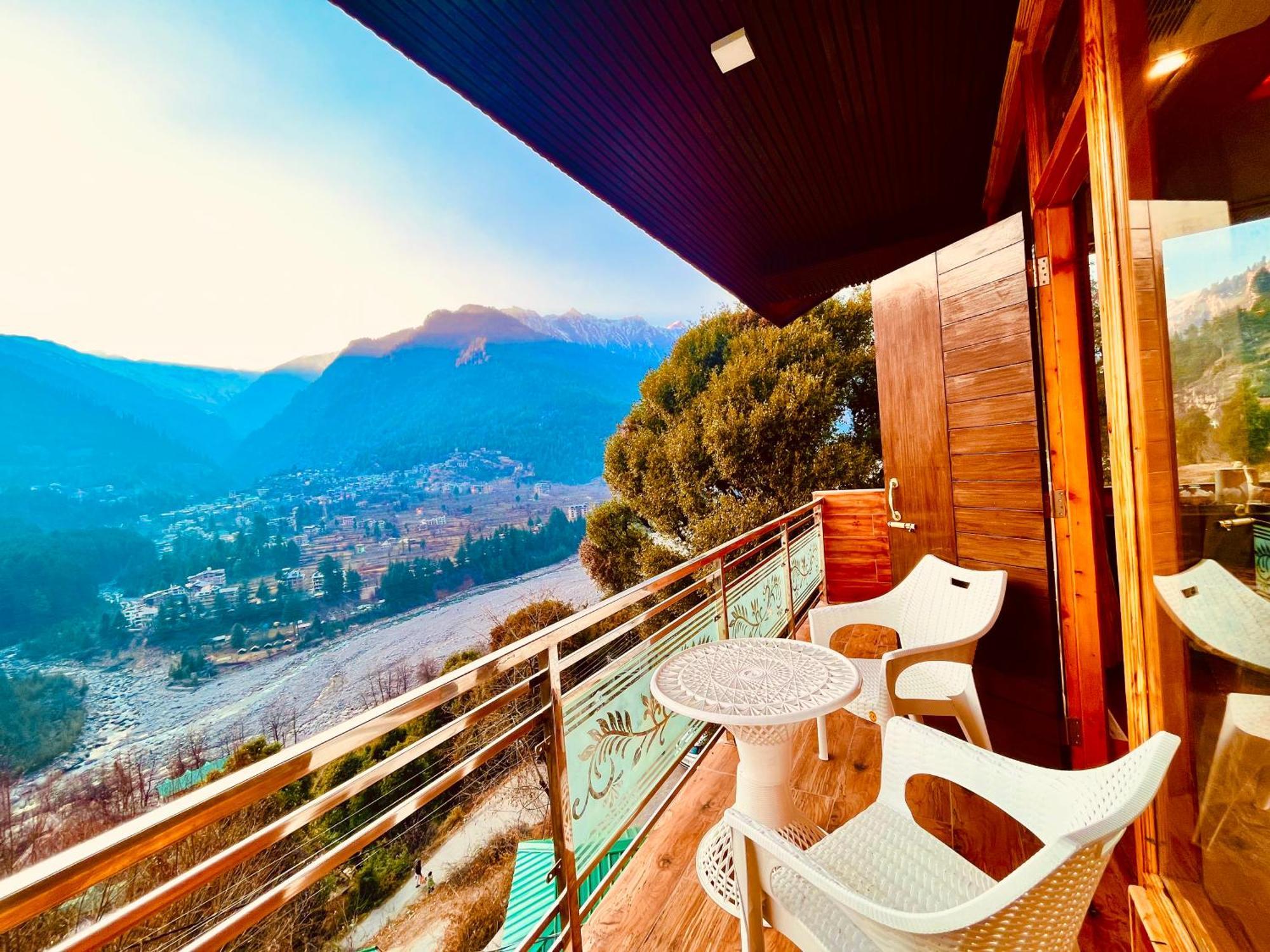 Rockland Cottage, - Centrally Heated & Air Cooled Premium Hotel 4*