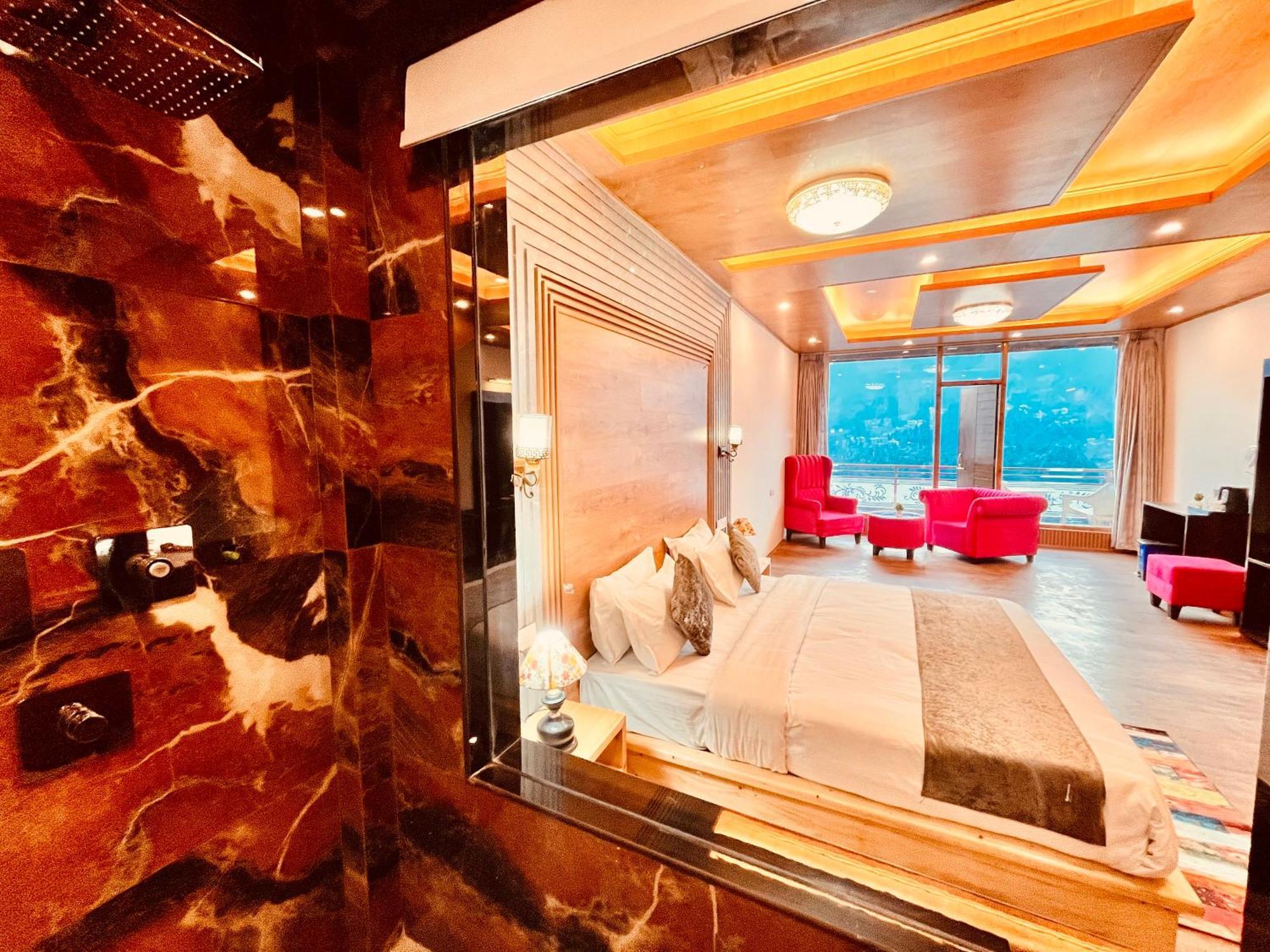 Hotel Rockland Cottage, - Centrally Heated & Air Cooled Premium