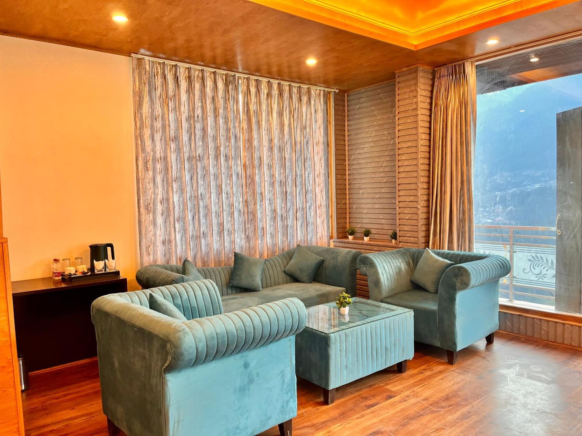 Rockland Cottage, - Centrally Heated & Air Cooled Premium Hotel 4*