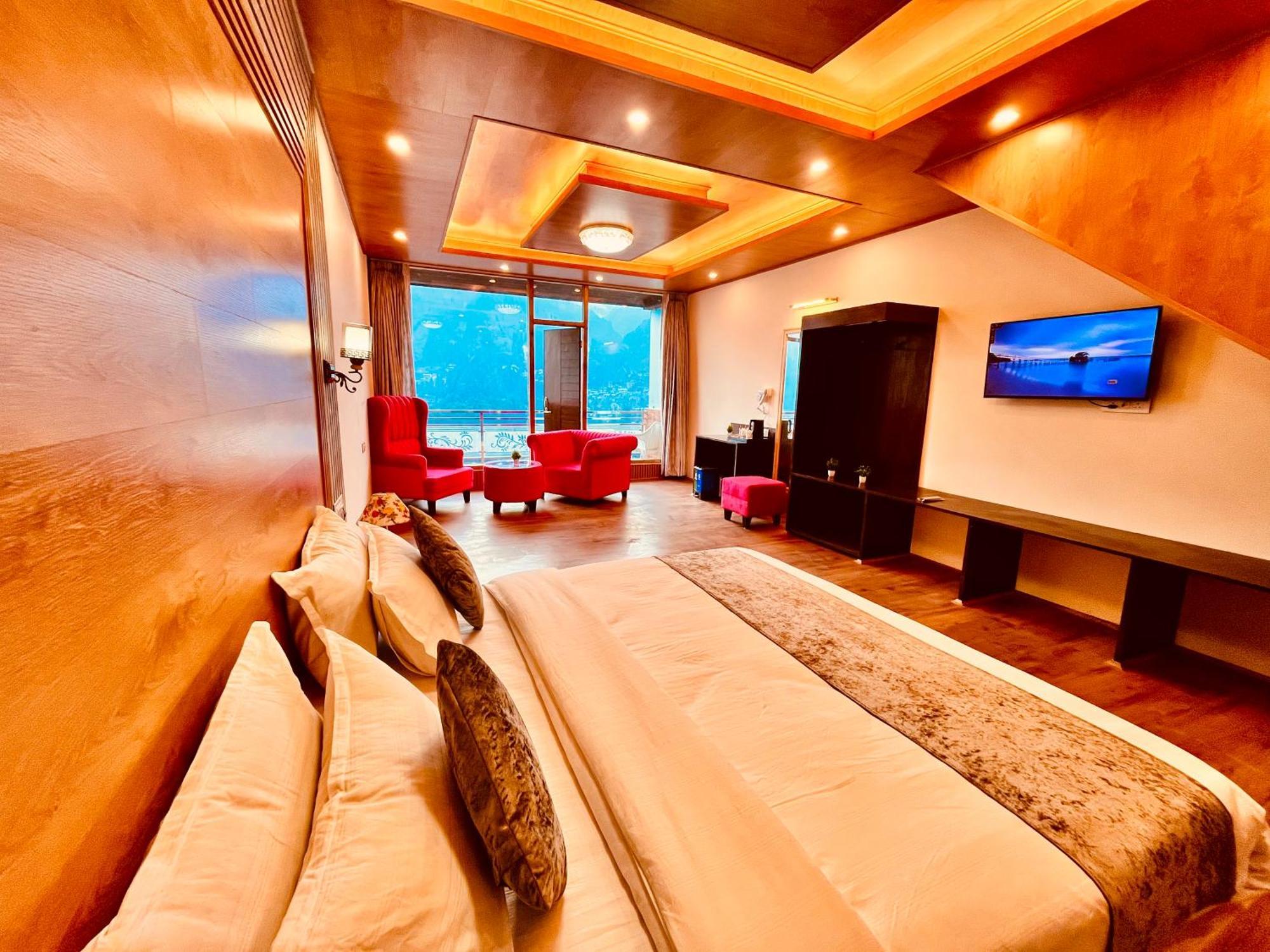 Hotel Rockland Cottage, - Centrally Heated & Air Cooled Premium Manali (Himachal Pradesh)