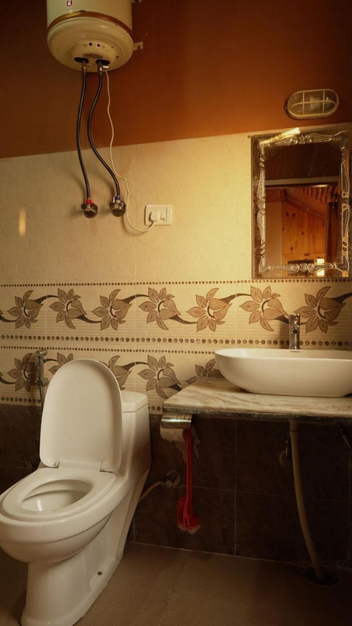 Barfi Hotel 3*
