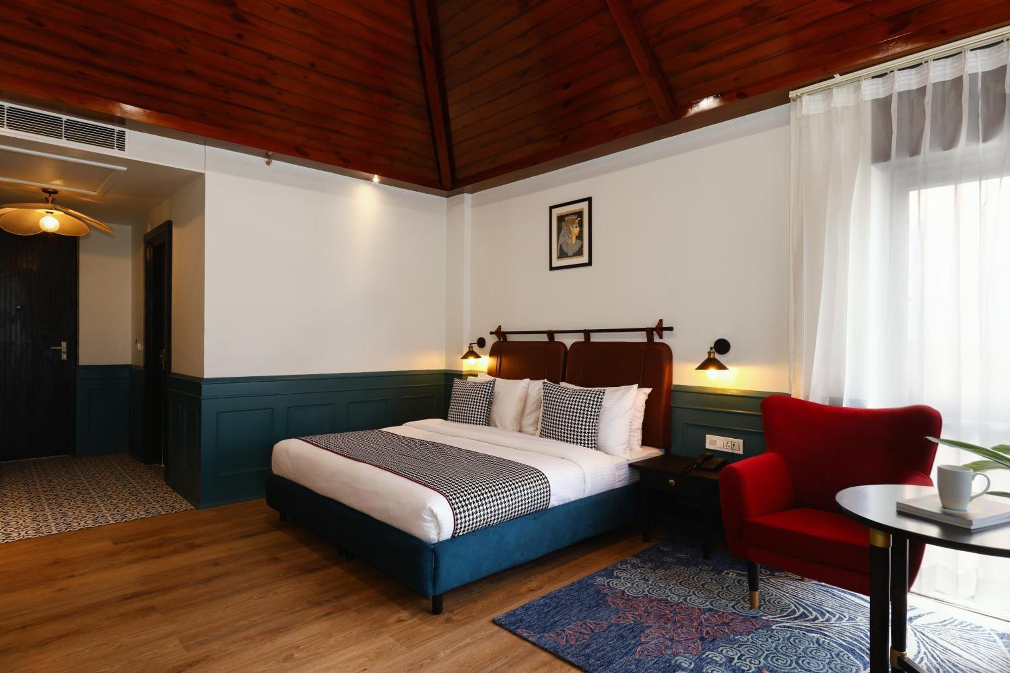 Hotel The Voyage By Kaizen Resort, Manali (Himachal Pradesh)
