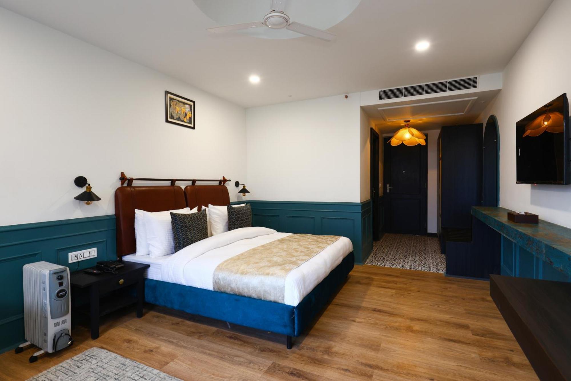 Hotel The Voyage By Kaizen Resort, Manali (Himachal Pradesh)