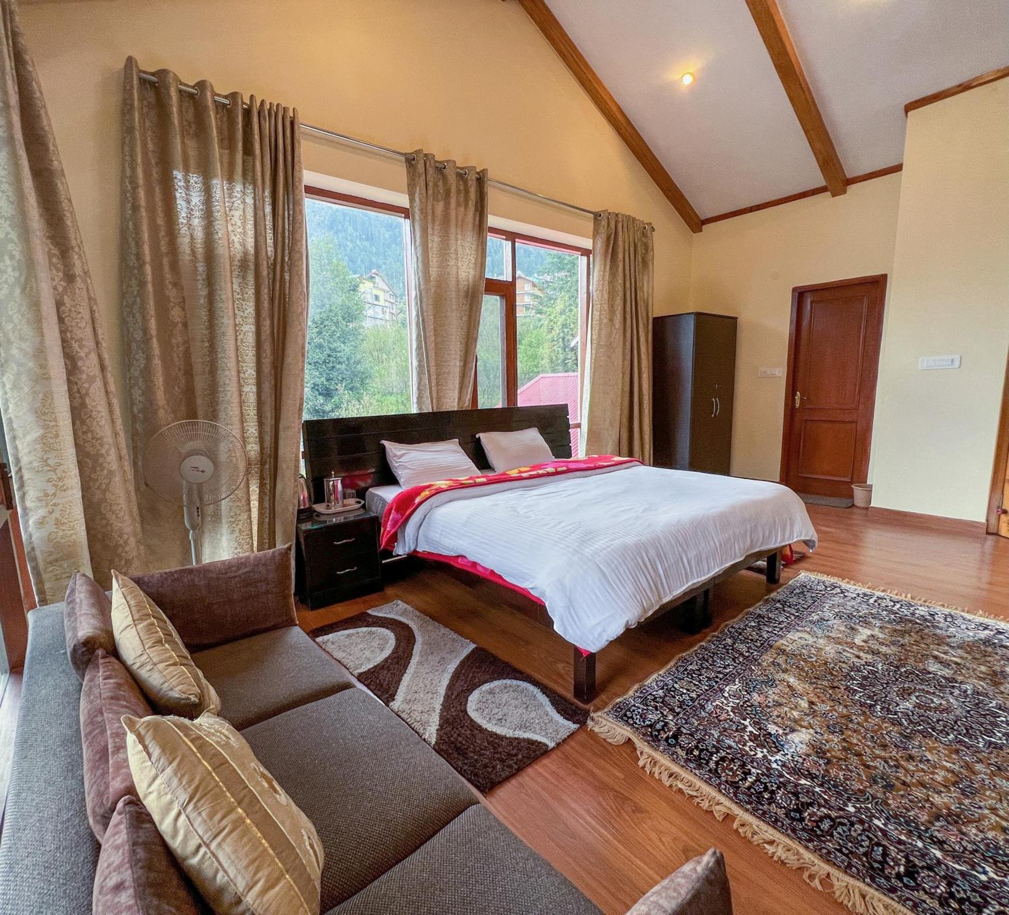 Lodge The Forestbound Manali (Himachal Pradesh)