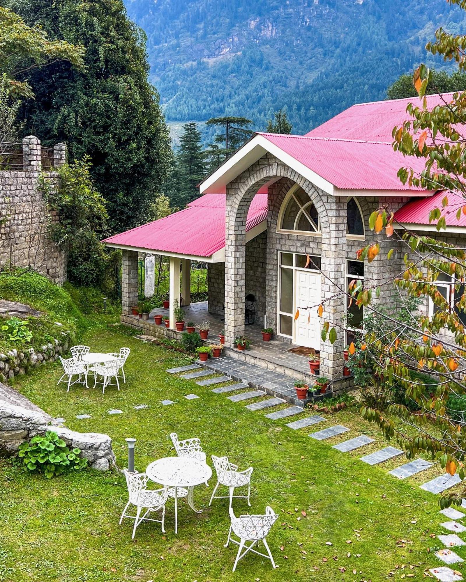 The Forestbound Lodge