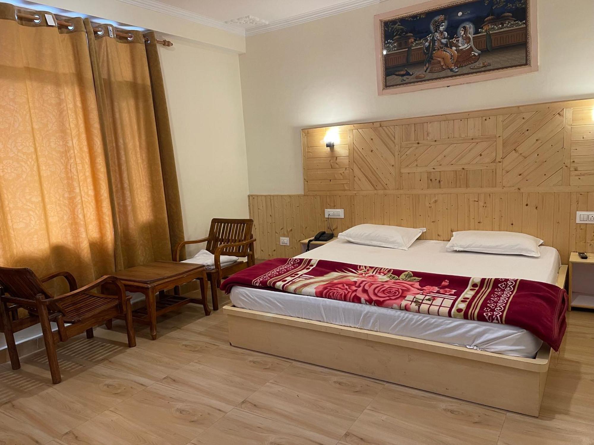 Shubham Hotel 3*