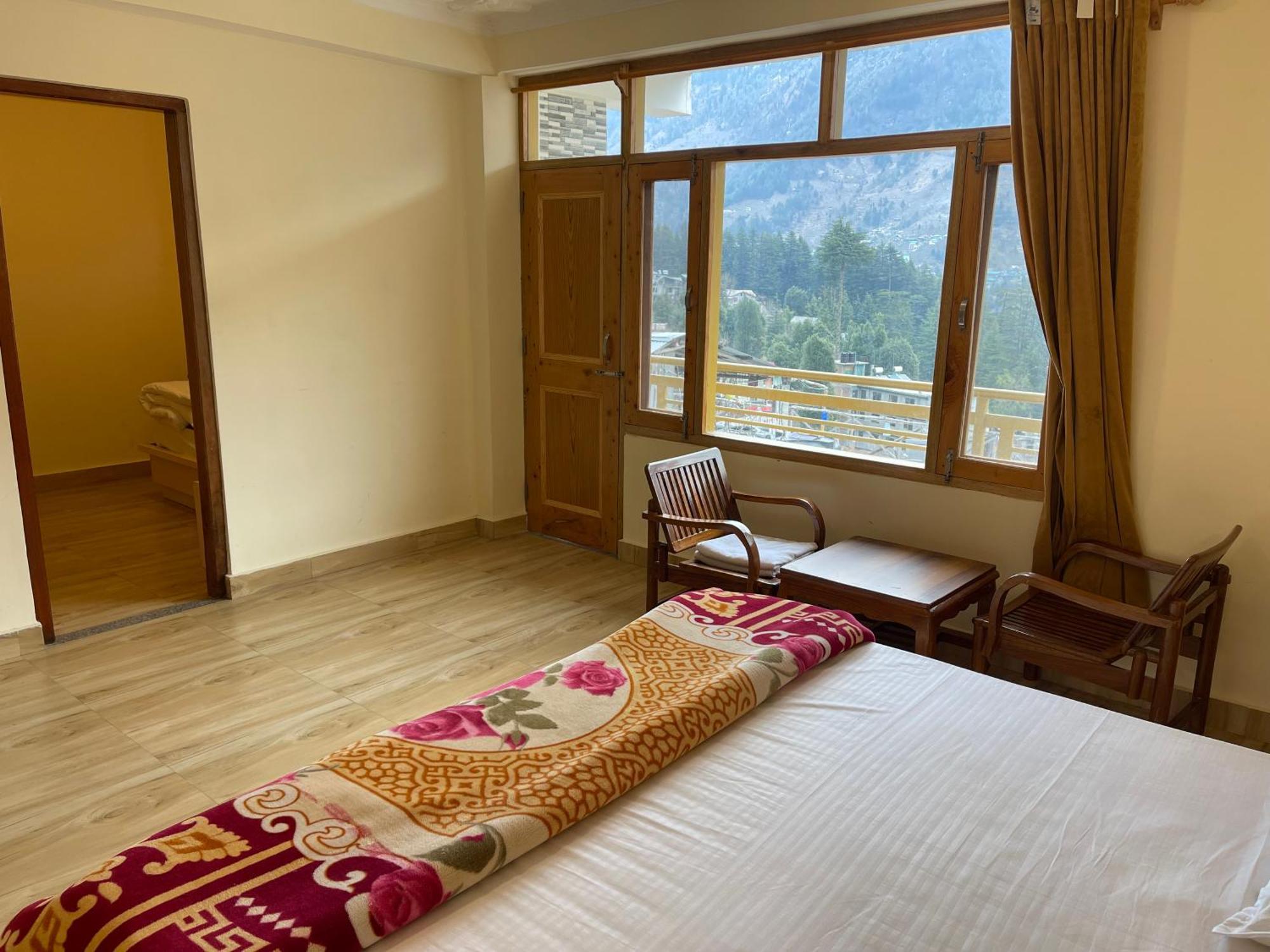 Shubham Hotel Manali (Himachal Pradesh)