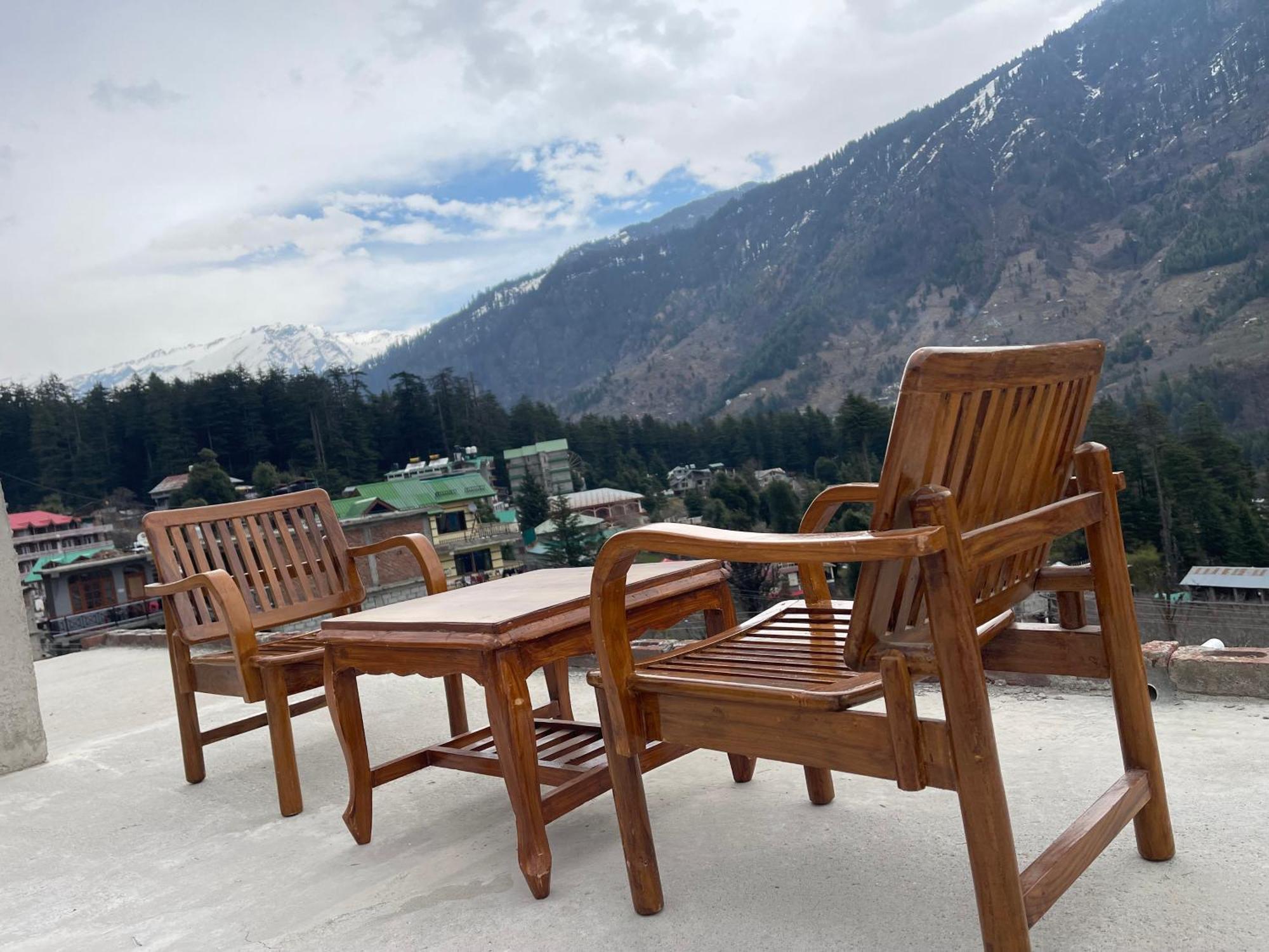 Shubham Hotel Manali (Himachal Pradesh)