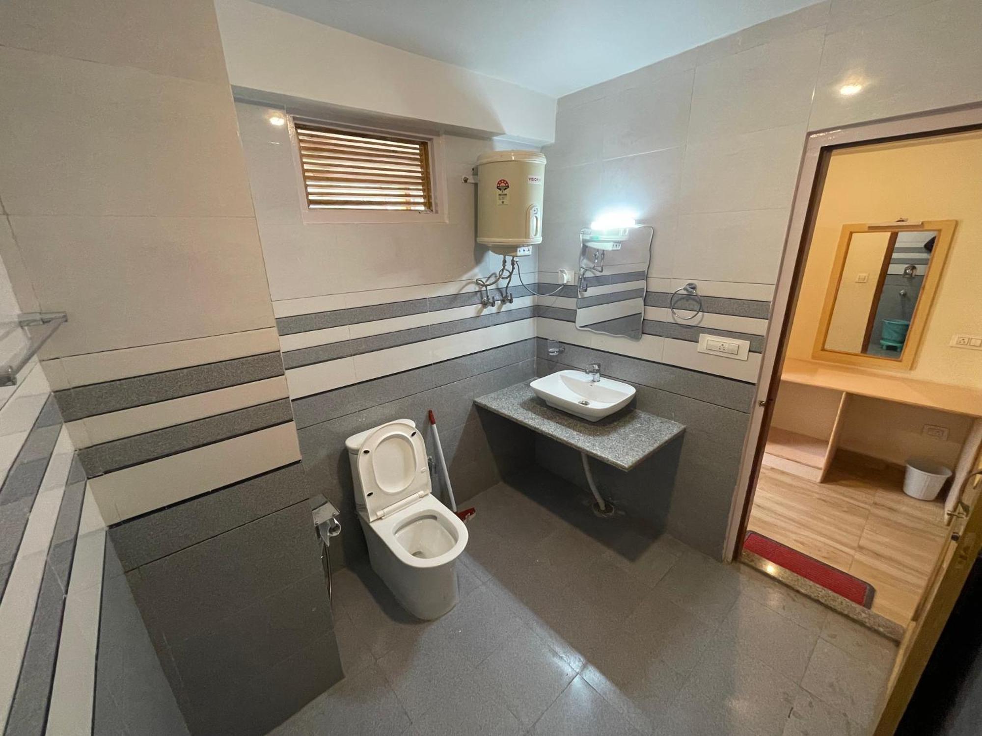 Hotel Shubham