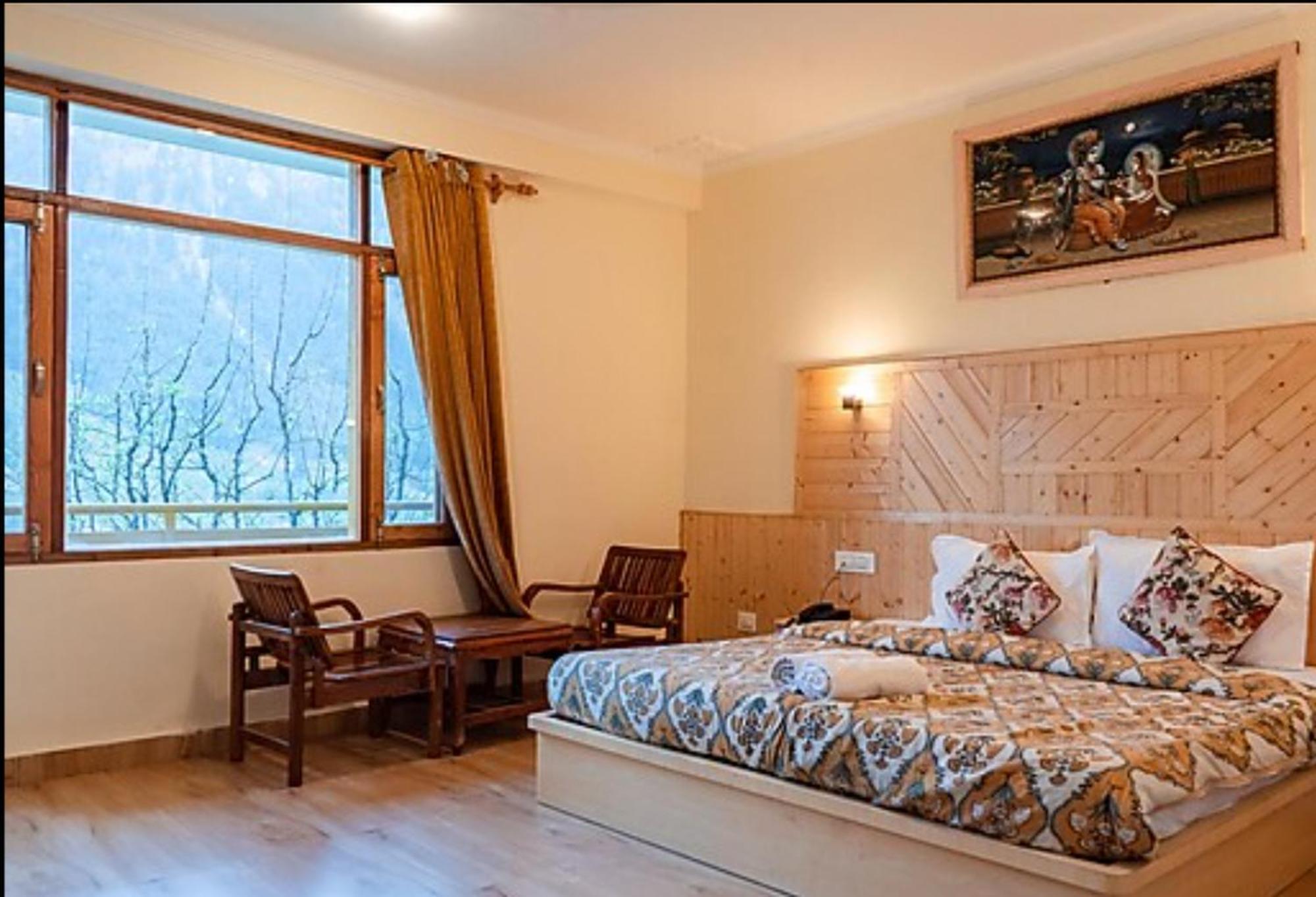 Hotel Shubham Manali (Himachal Pradesh)