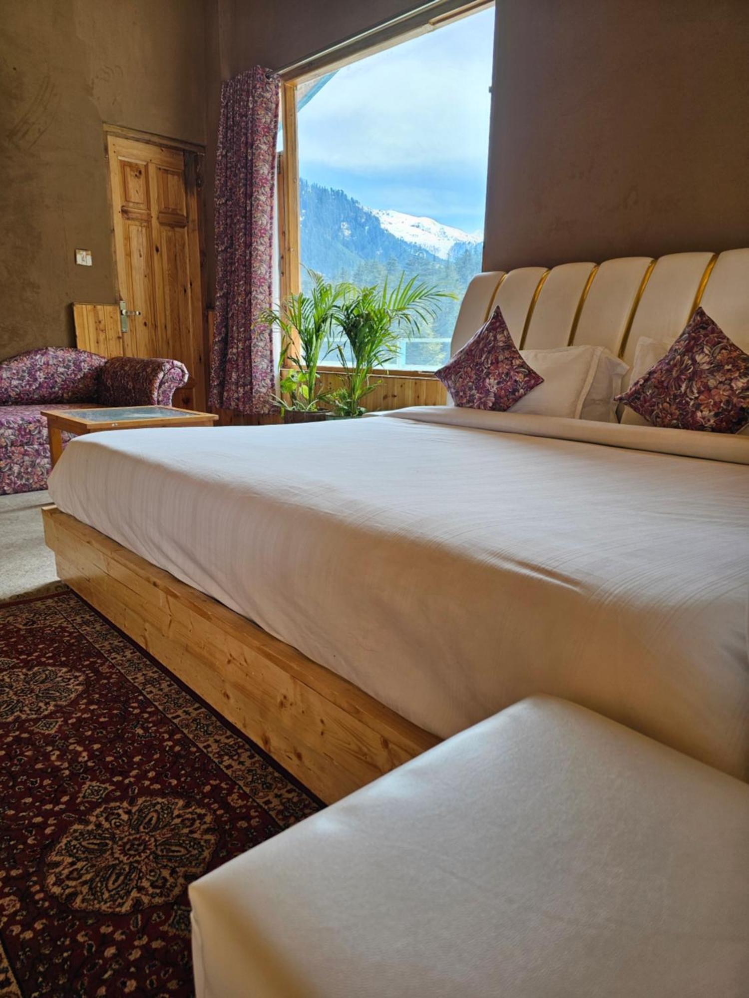 Old With Balcony And Mountain Views, Near Mall Road 4* Manali (Himachal Pradesh)