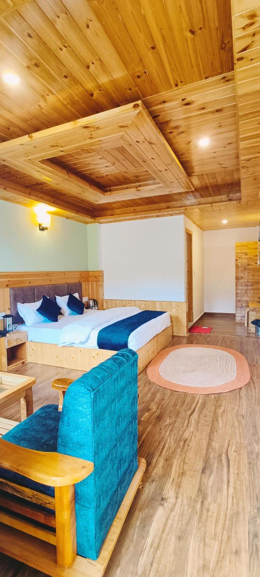 Nayra Hotel
