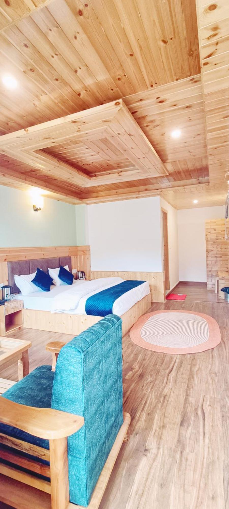 Nayra Hotel