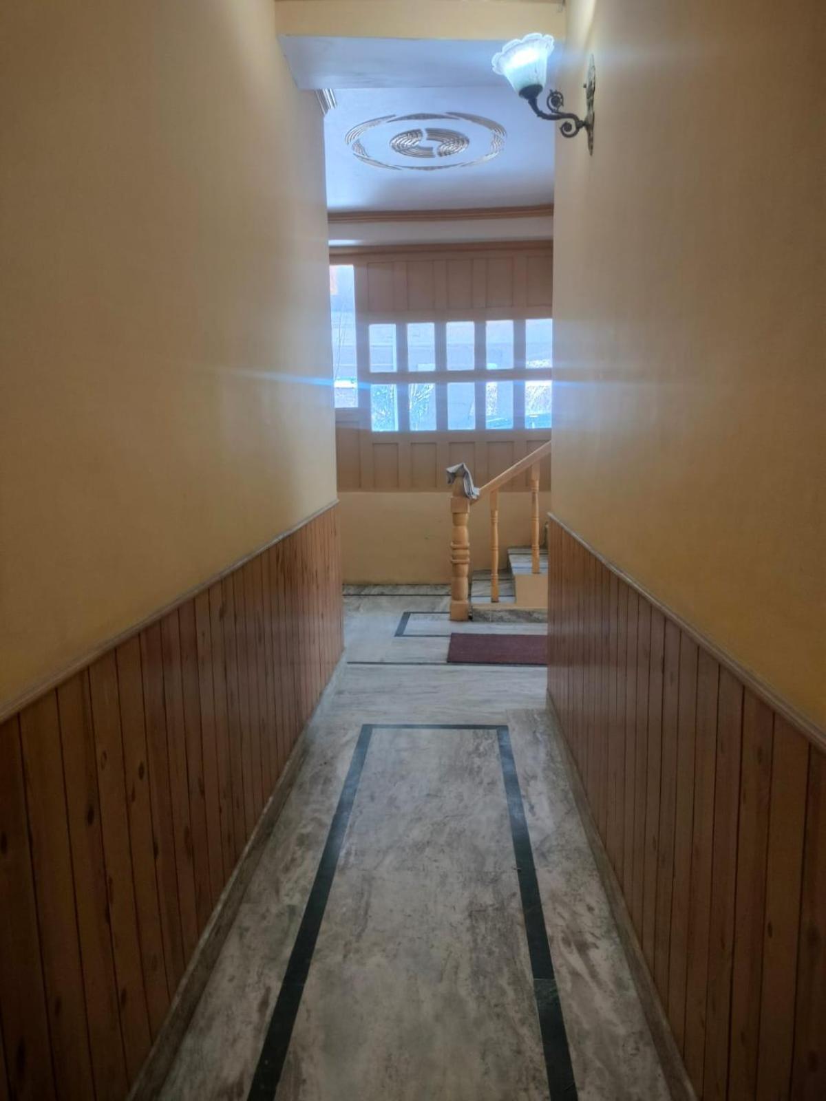 Govind Royal Hotel