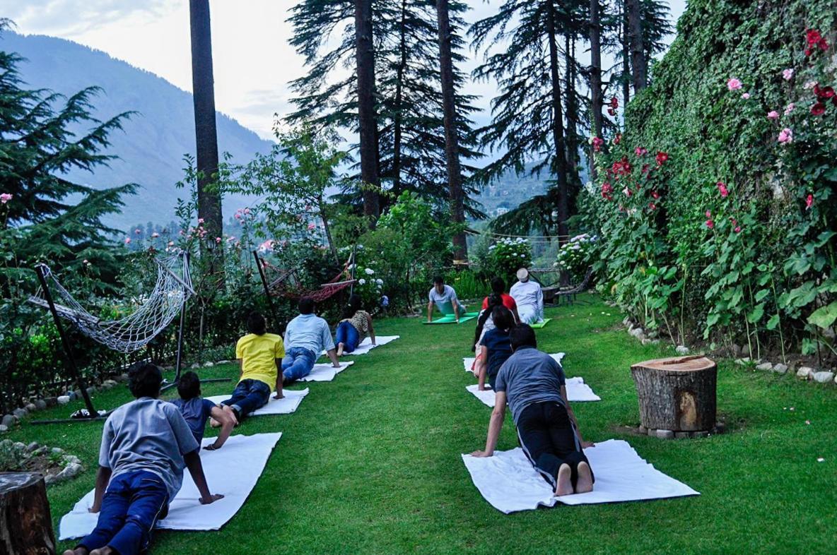Resort Pause By The Woods Manali (Himachal Pradesh)