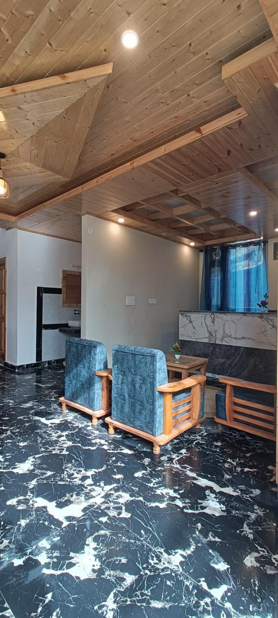 Hotel Nayra 4*