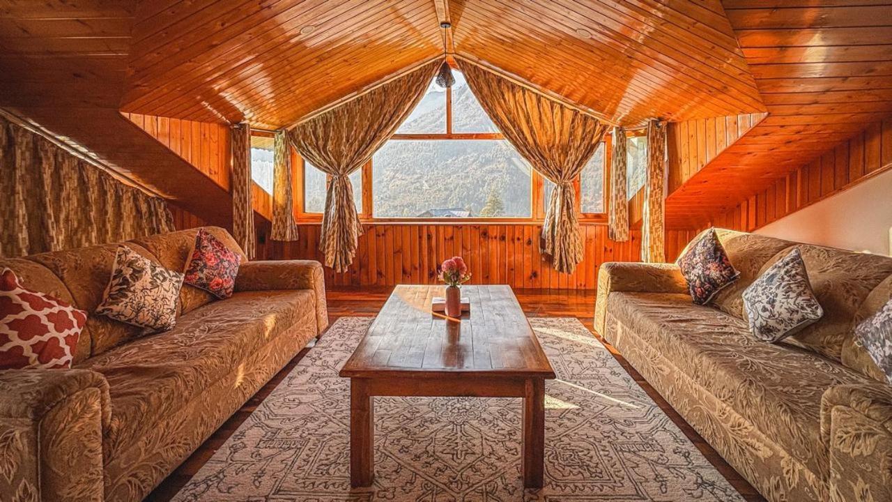 Manzar A Scenic Retreat 6br In
