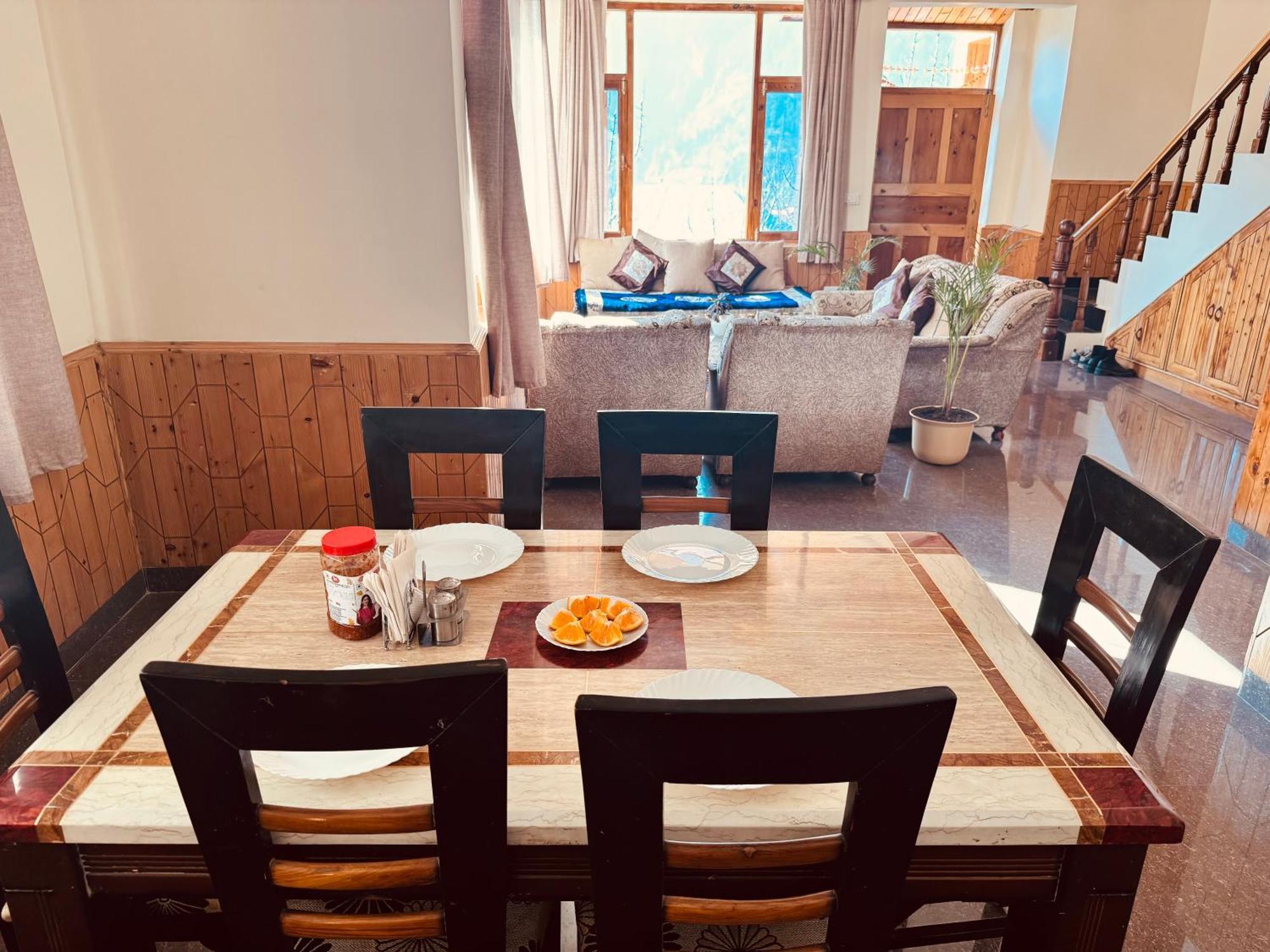 Frostvale Private 3 Bedroom Manali (Himachal Pradesh)