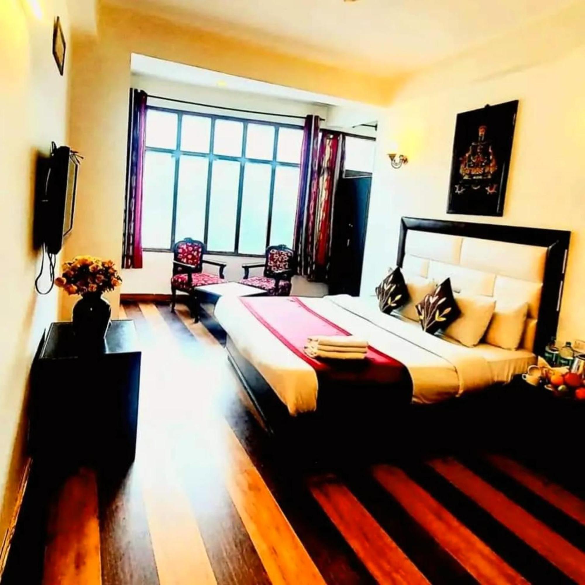 Homestay Kalinga Inter Continental Near Beas River - Restaurant & Free Parking - Luxurious Quality - Excellent Customer Service *