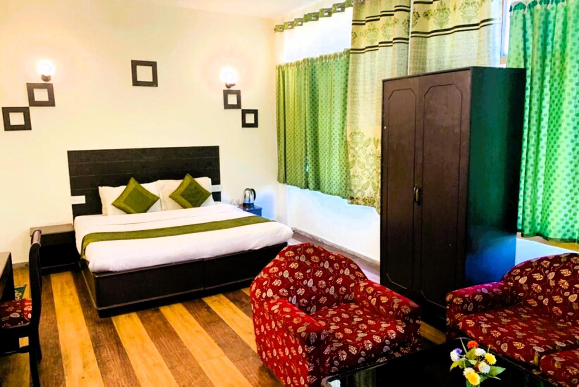Kalinga Inter Continental Near Beas River - Restaurant & Free Parking - Luxurious Quality - Excellent Customer Service
