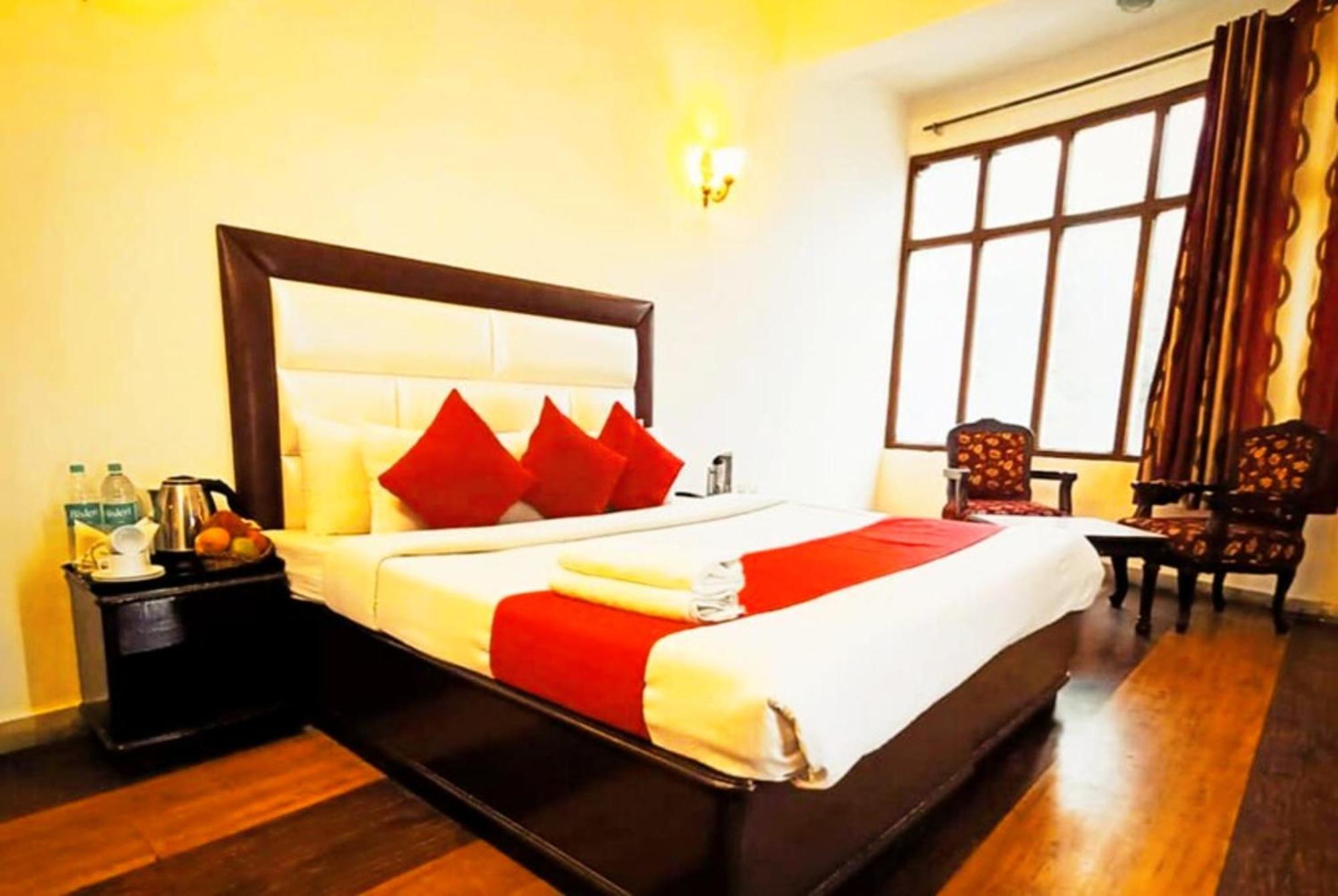 Kalinga Inter Continental Near Beas River - Restaurant & Free Parking - Luxurious Quality - Excellent Customer Service Homestay Manali (Himachal Pradesh)