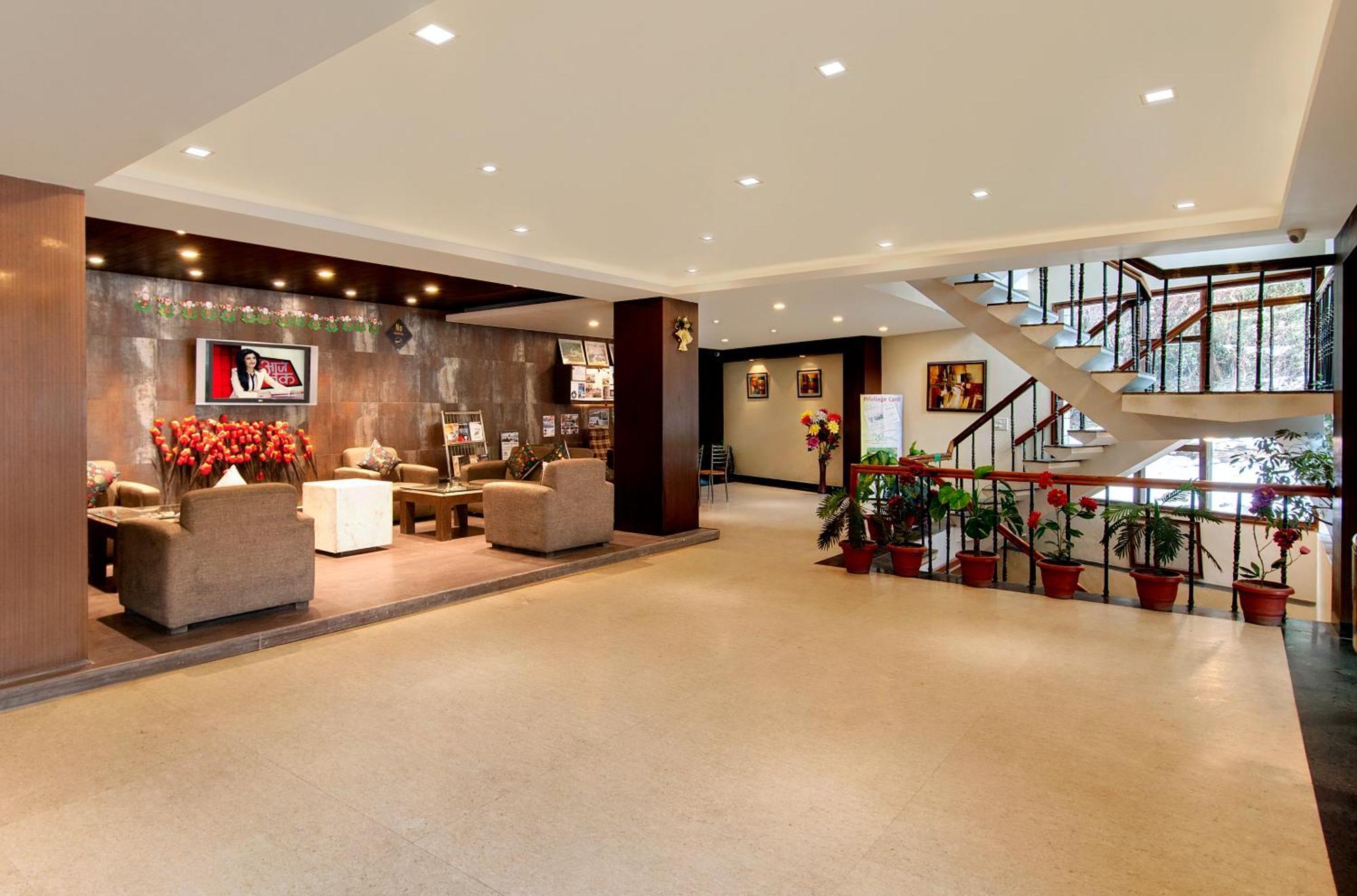 Hotel The Orchard Greens 3*