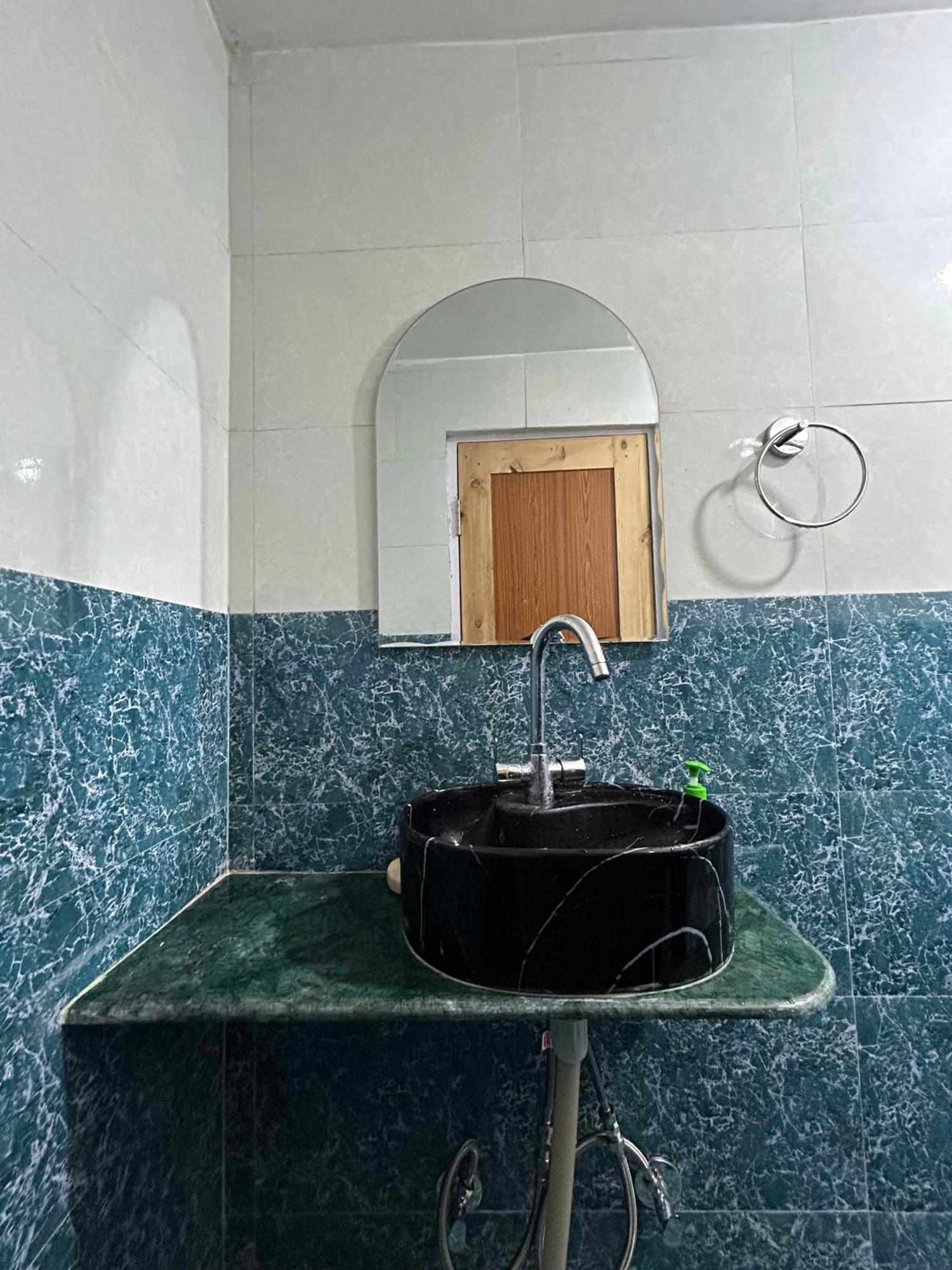 Wandercrew Hostel Manali (Himachal Pradesh)