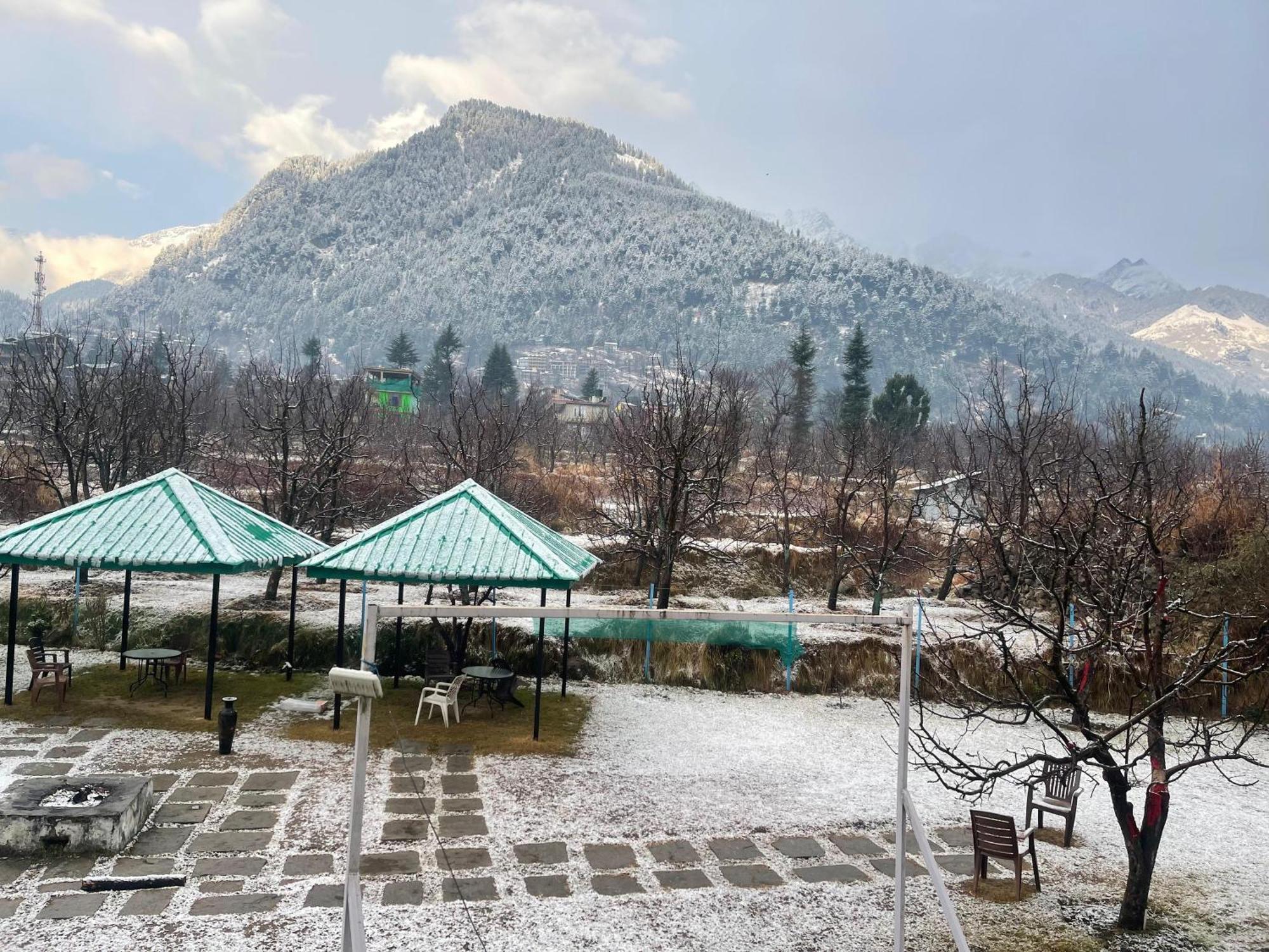 Hotel Celebriti By London Vista - Old Manali (Himachal Pradesh)