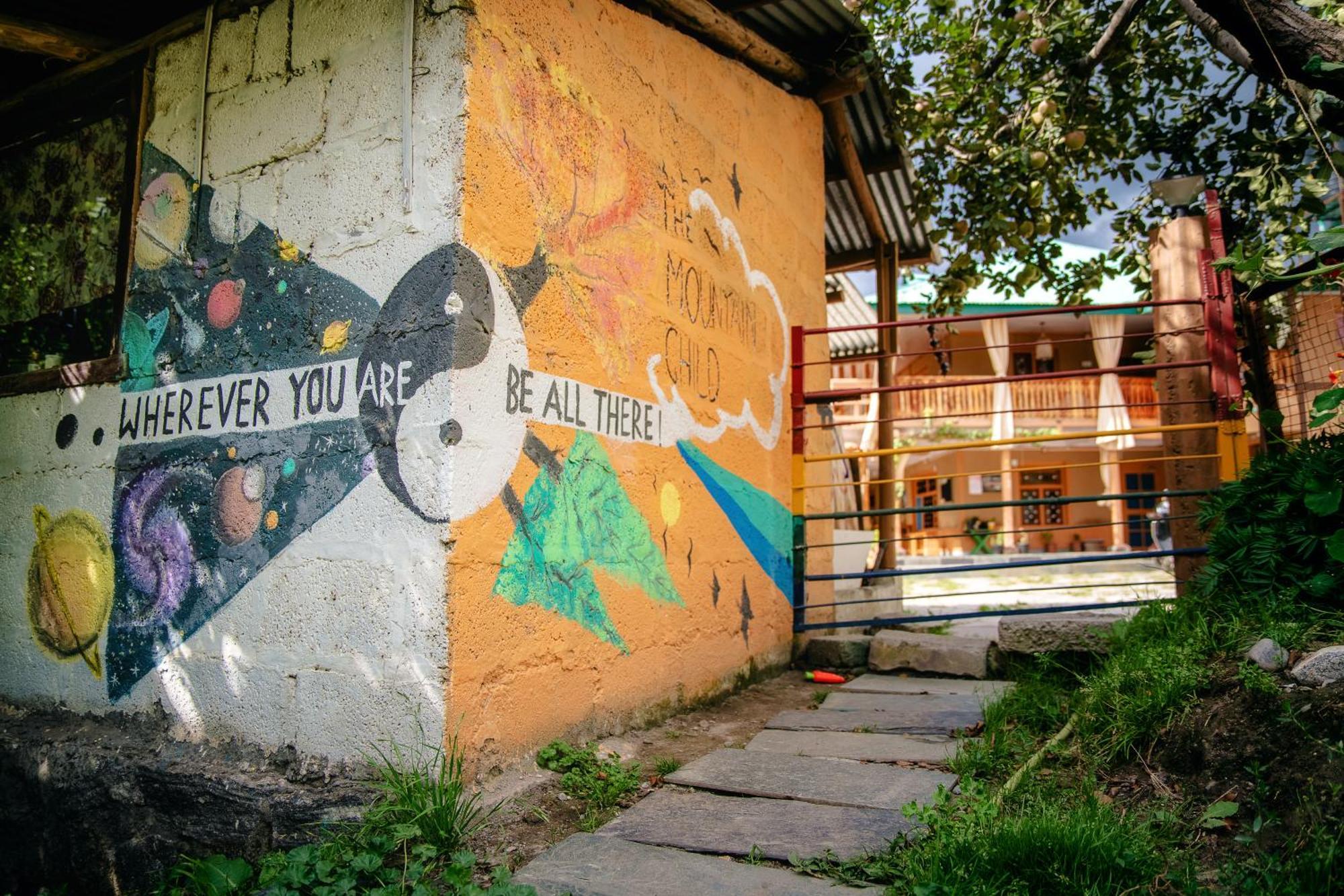 Hotel The Mountain Child Manali (Himachal Pradesh)