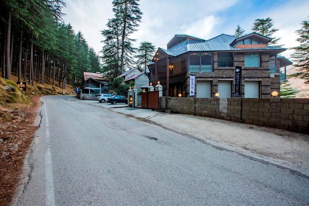 Pause By The Woods Resort 3*