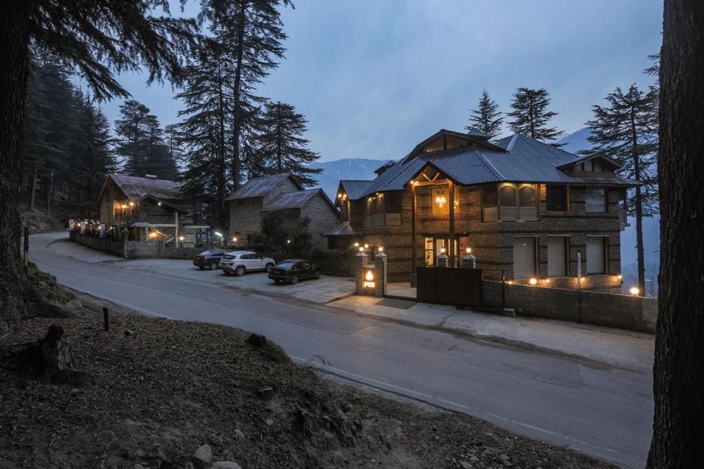 Pause By The Woods 3* Manali (Himachal Pradesh)
