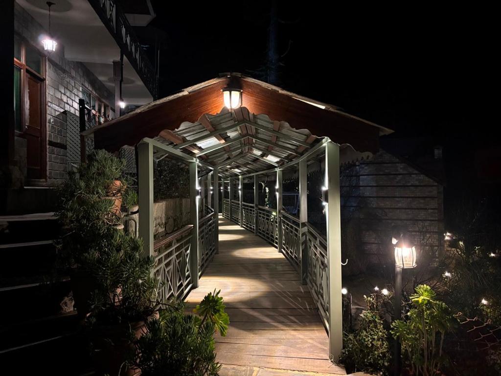 Pause By The Woods Resort 3*