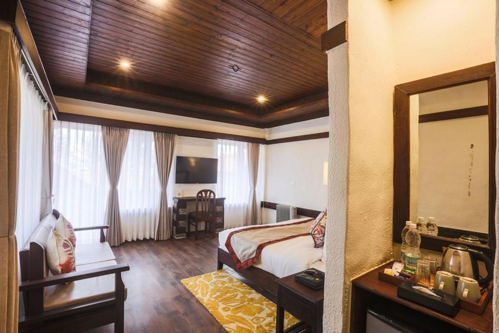 Pause By The Woods Resort Manali (Himachal Pradesh)