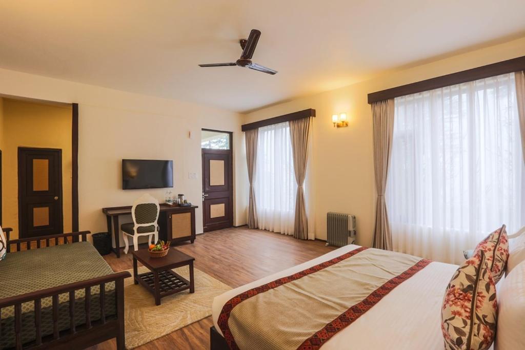 Pause By The Woods Resort 3*