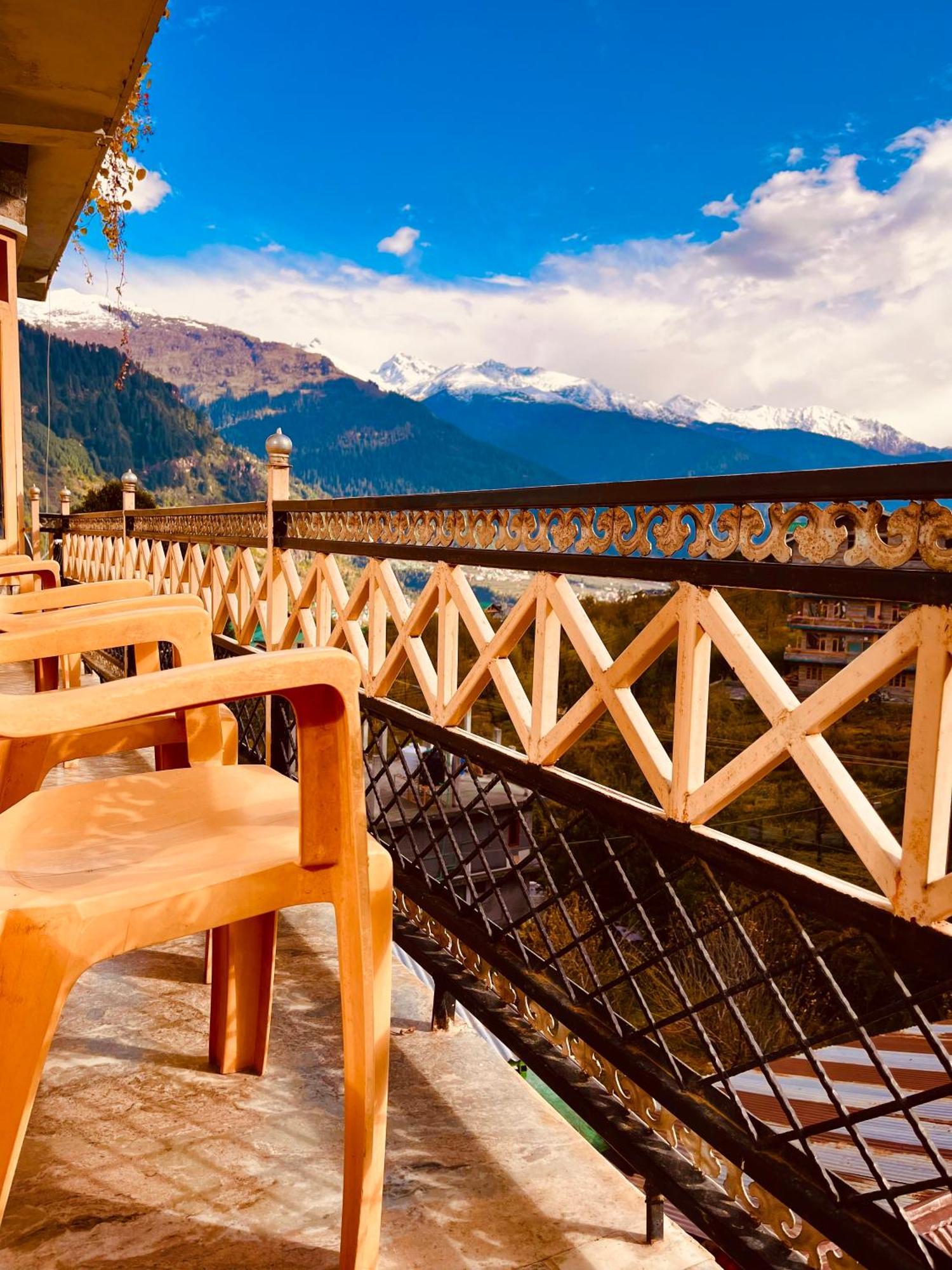 The Rama Lodge, - 1,2,3,4 Bedrooms Independent Luxury Available With Mountain View 4*