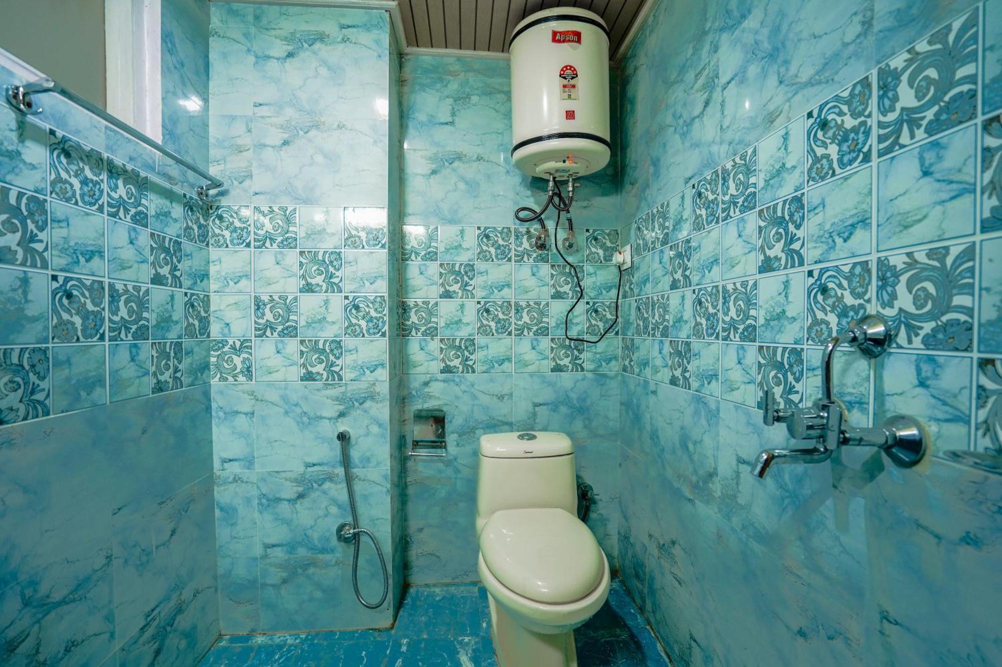 The Rama Lodge, - 1,2,3,4 Bedrooms Independent Luxury Available With Mountain View 4* Manali (Himachal Pradesh)