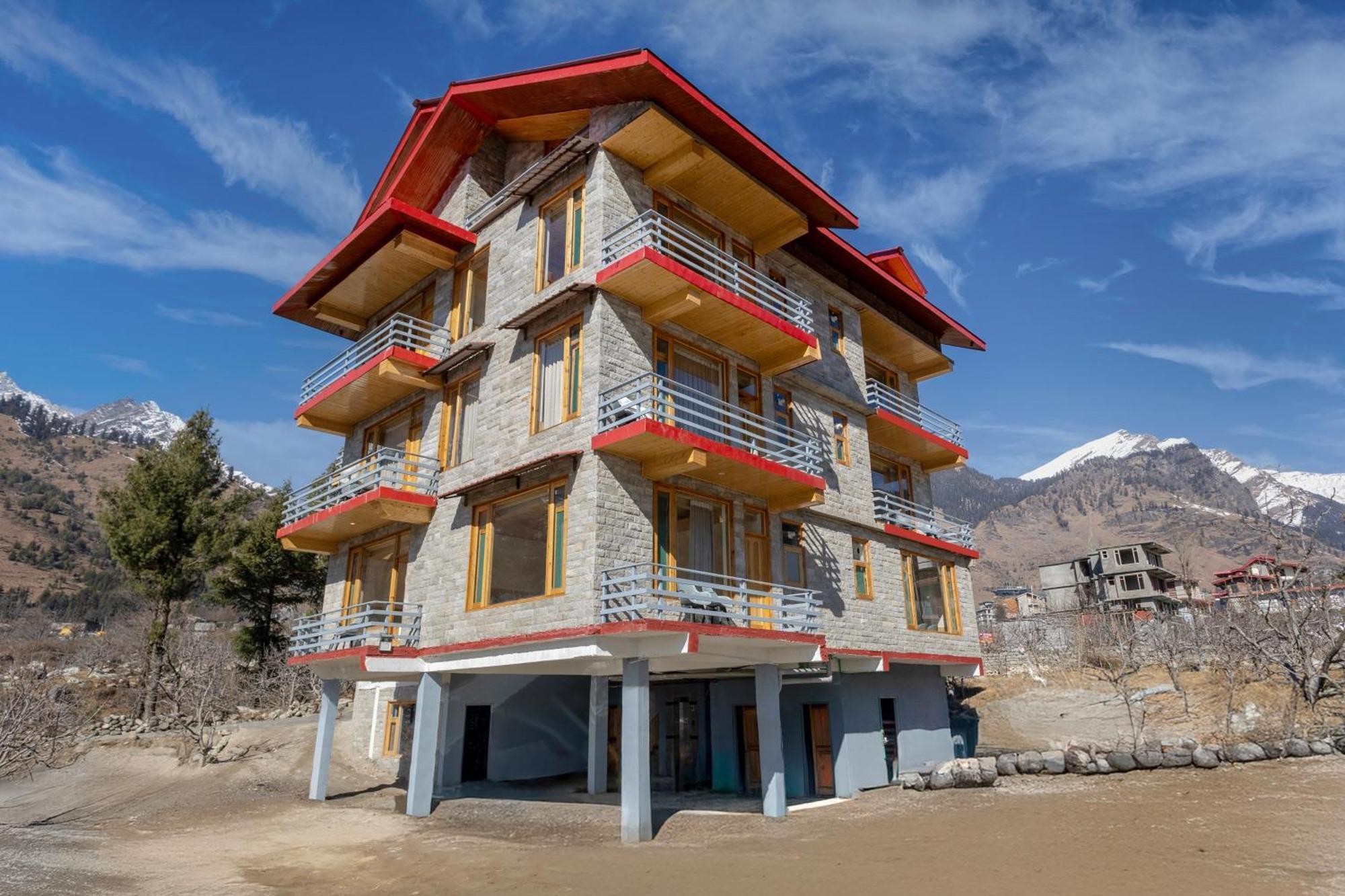 Treebo Premium Silverstone With Mountain Valley View Hotel 4*