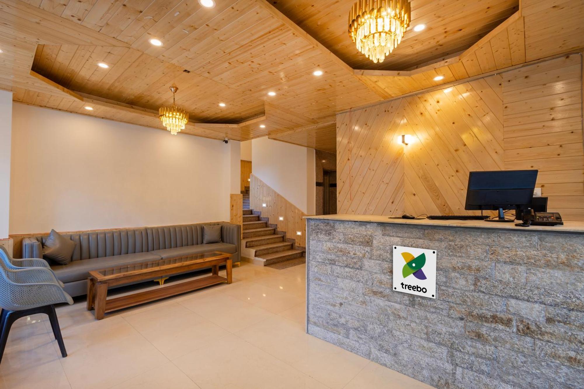 Treebo Premium Silverstone With Mountain Valley View Hotel Manali (Himachal Pradesh)