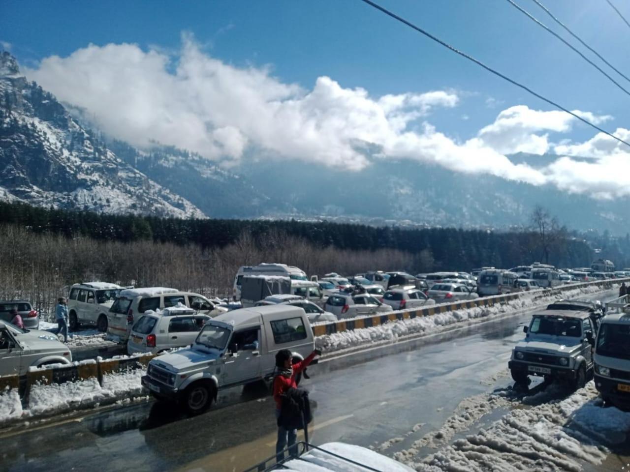 Hotel Neelam Near Volvo Bus Stand 3*