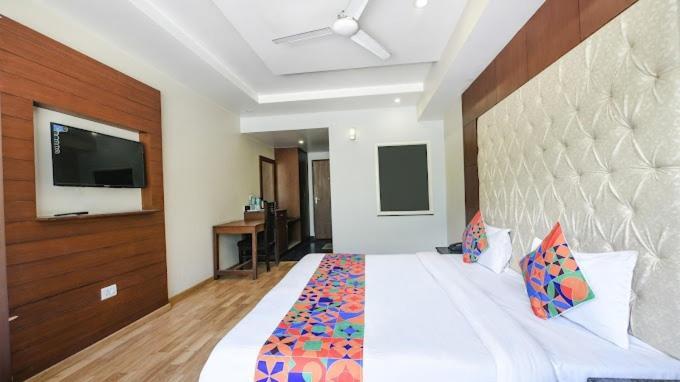 Neelam Near Volvo Bus Stand 3* Manali (Himachal Pradesh)