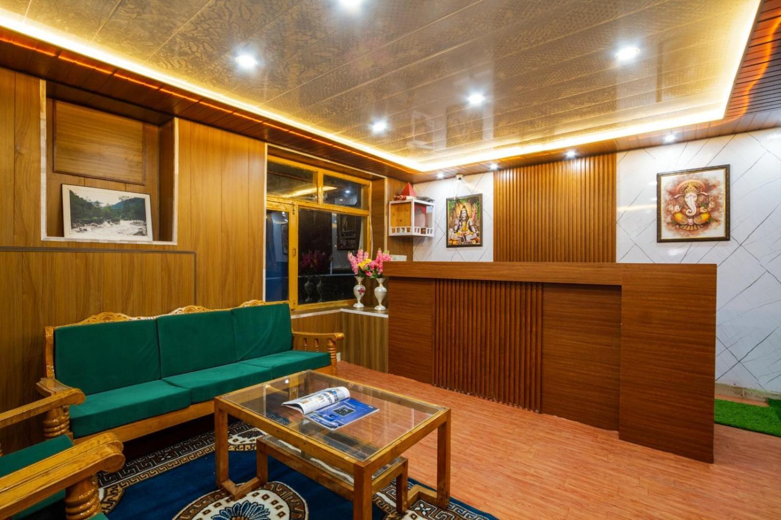 Rudra Mountain , Aleo Hotel 3*