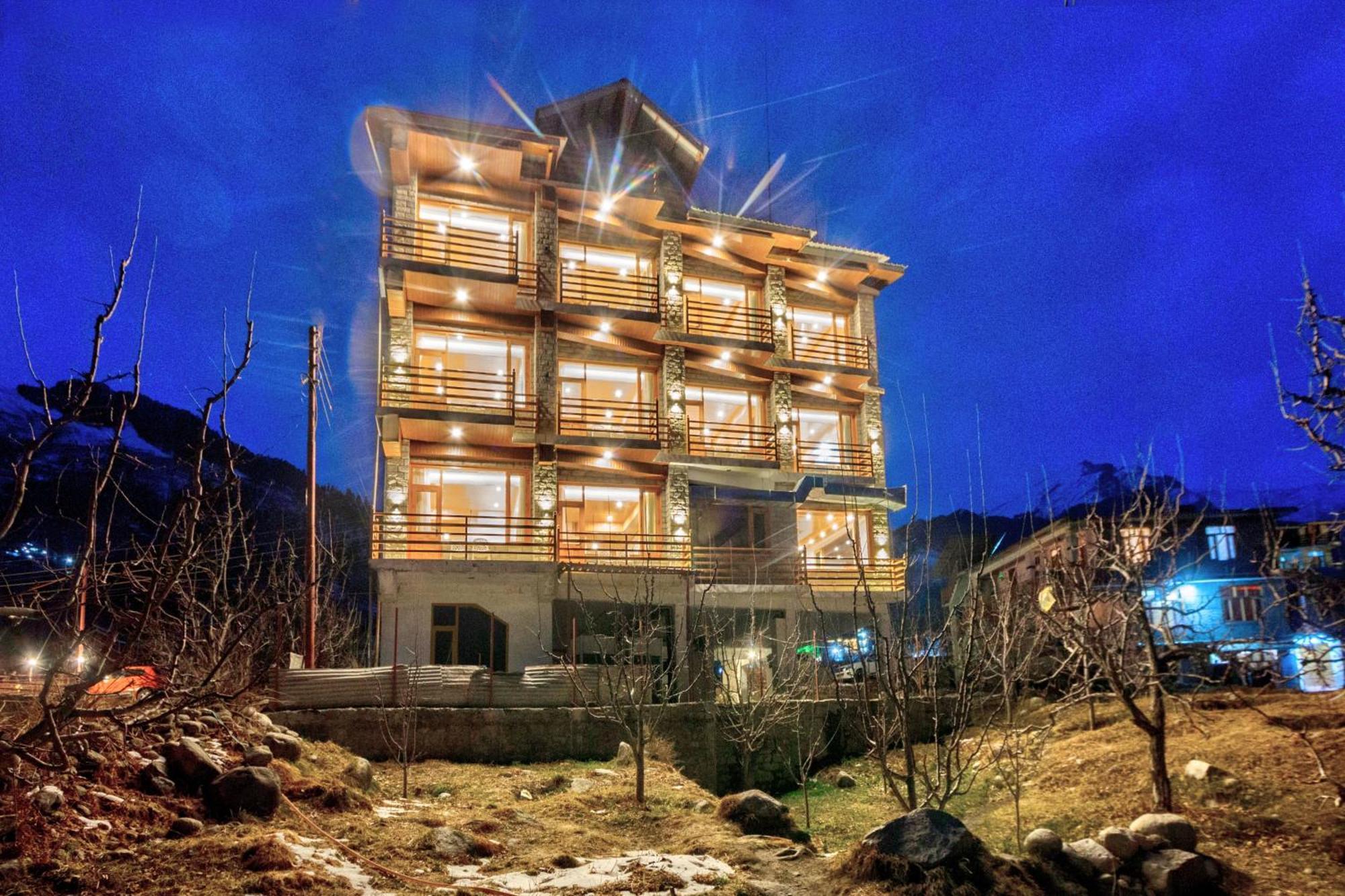 The Zima Centrally Heated 4* Manali (Himachal Pradesh)