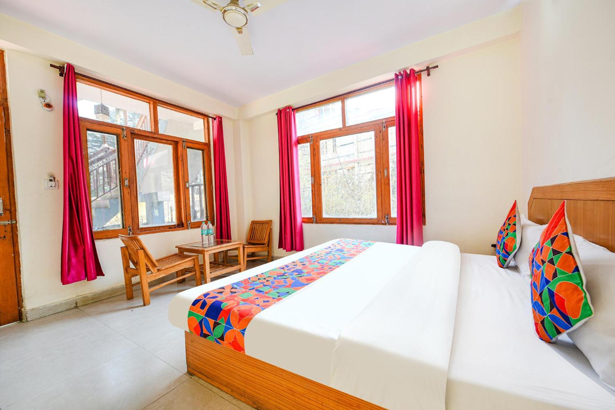 Hotel Fabhotel Hadimba Valley Manali (Himachal Pradesh)