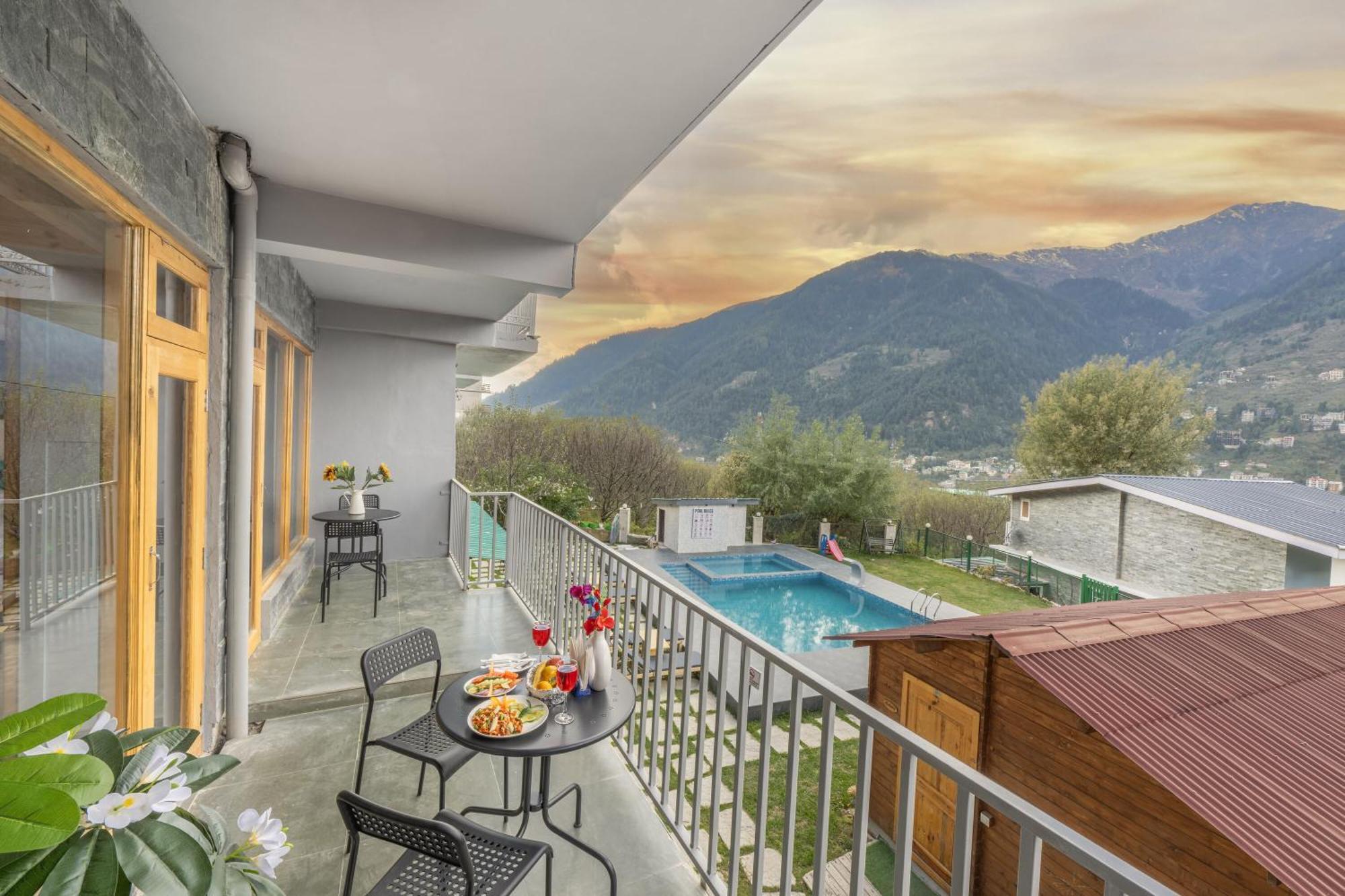 Hotel Echor Himalayan Heights Luxe Manali (Himachal Pradesh)