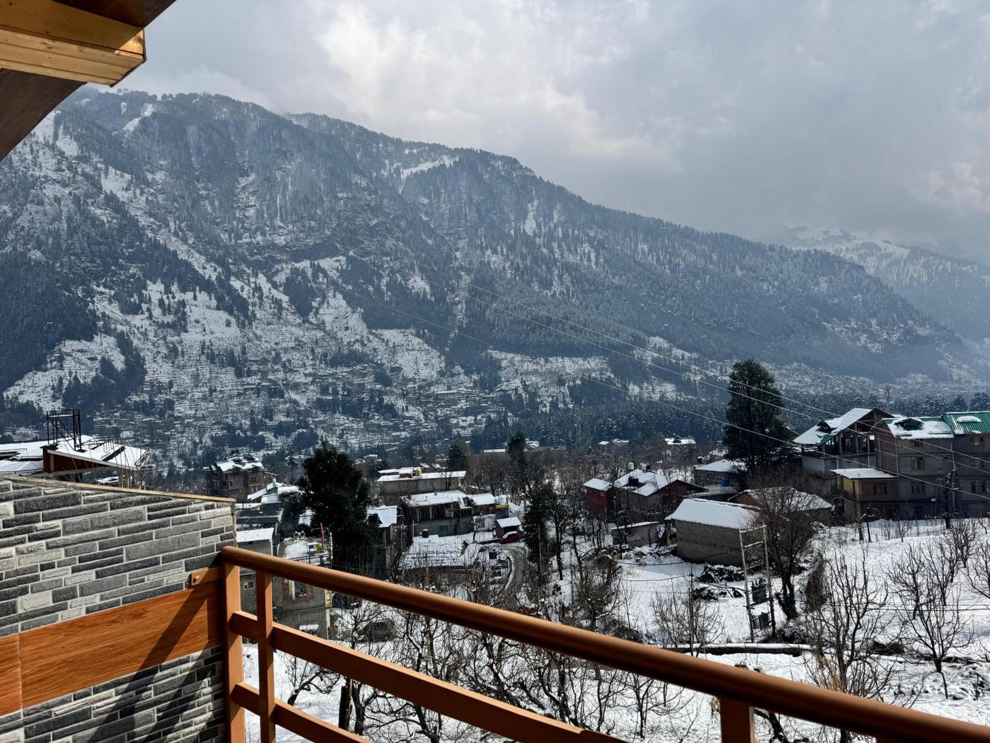 Bed & Breakfast Bayith Cafe And