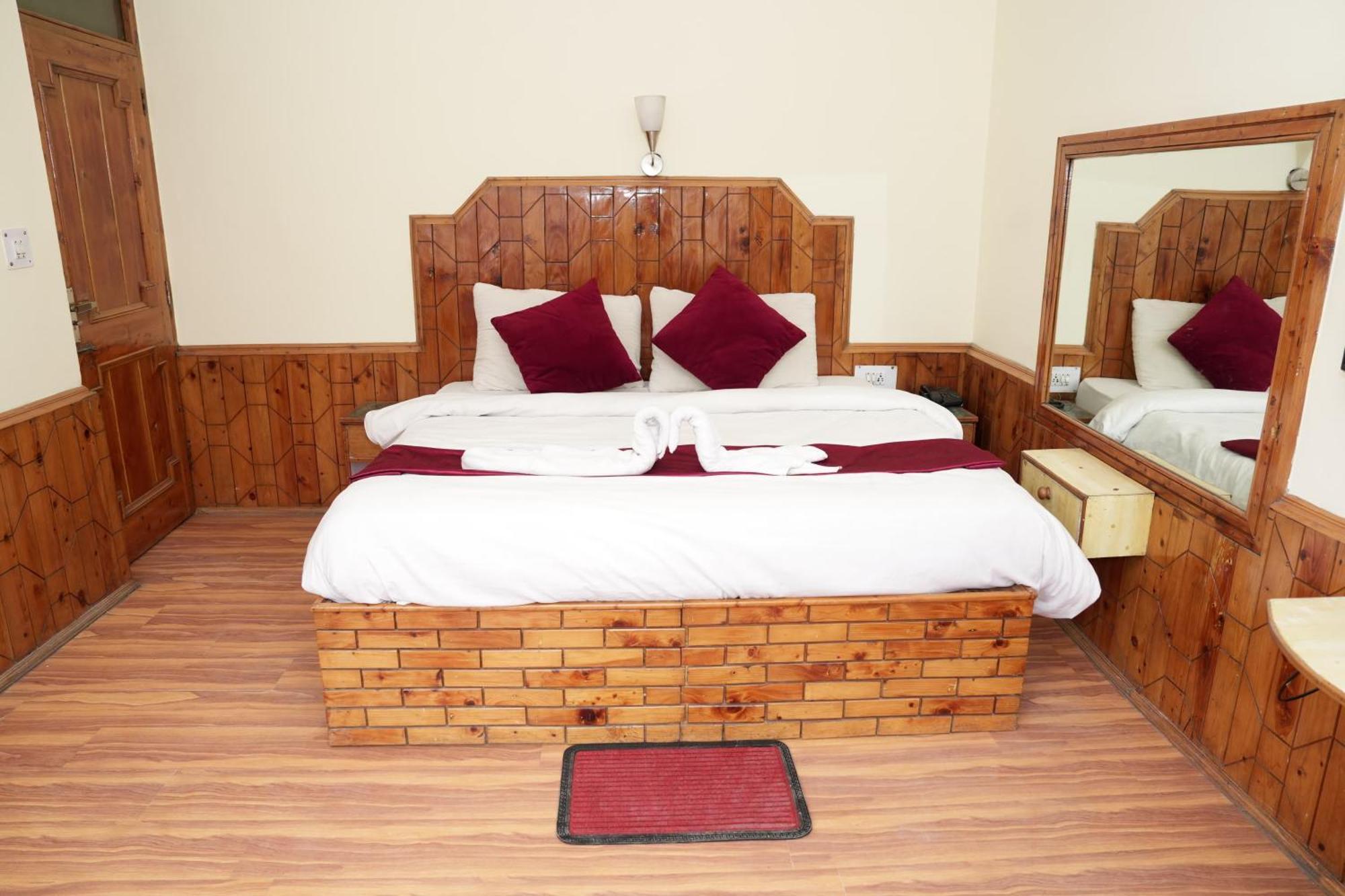 The Royal Kingdom Hotel