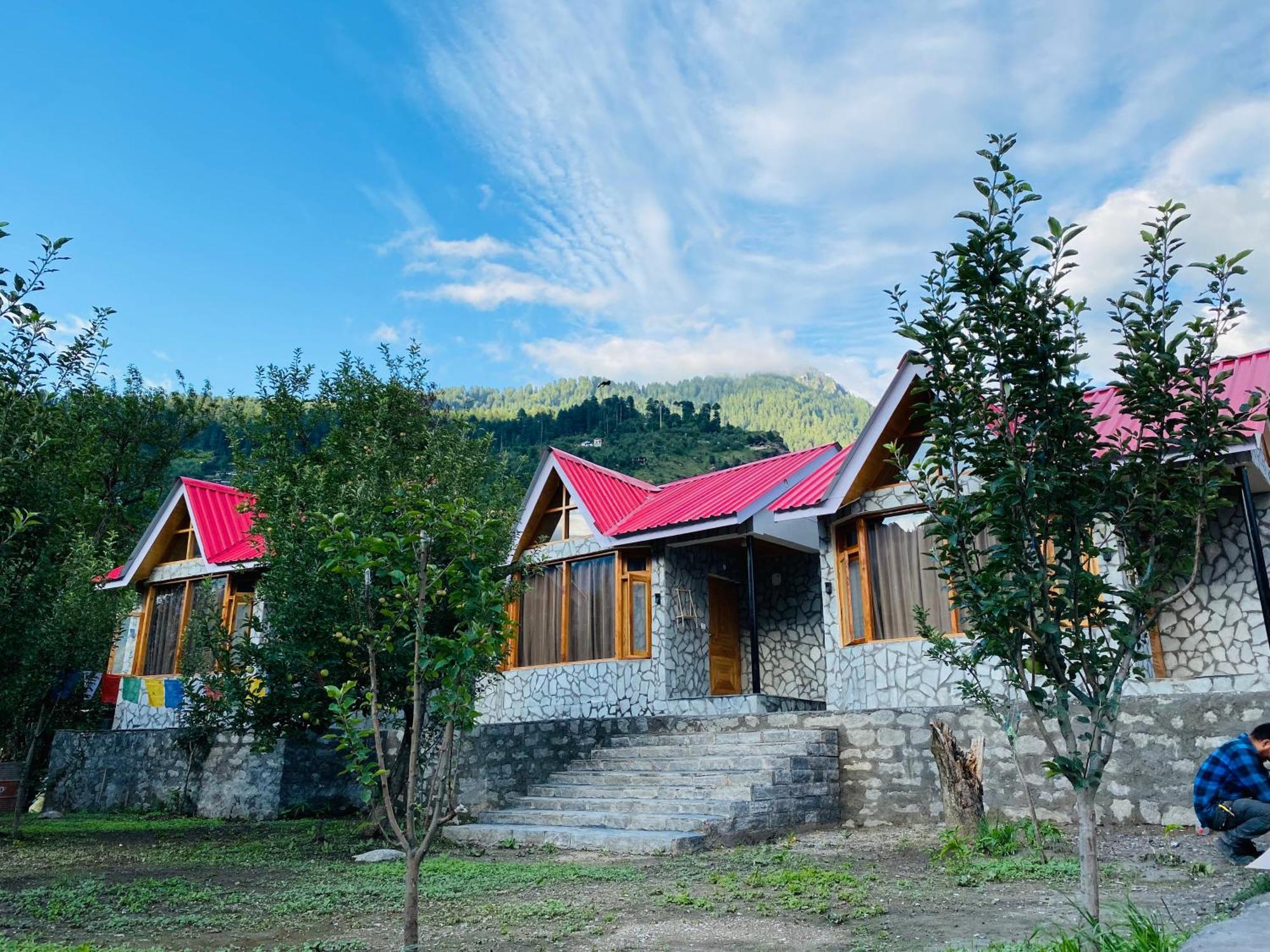 Anwara Lodge *
