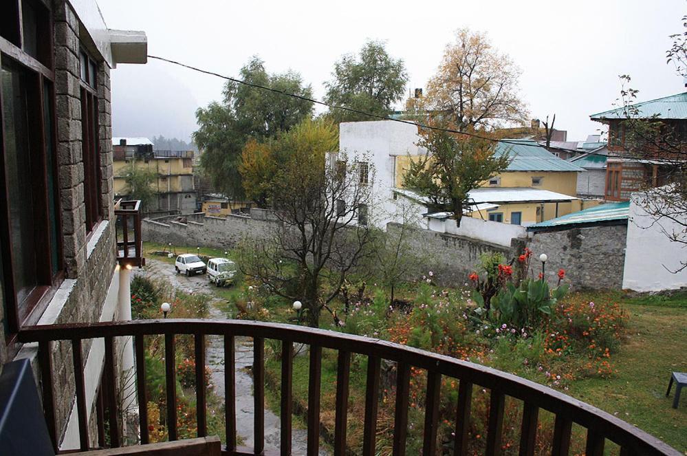 Hotel Tourist 10 Minutes Walking Distance From The Mall *